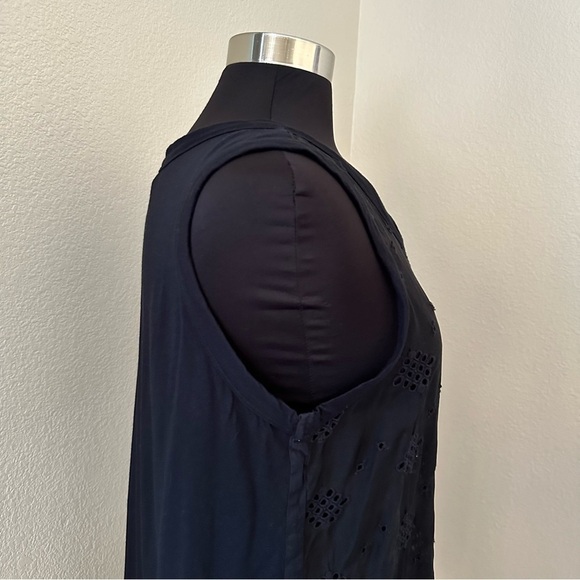 Johnny Was Black Silk Eyelet Sleeveless Embroidery Tank Top Blouse Size S - Picture 5 of 11